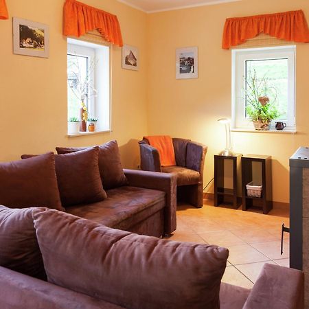 Charming Holiday Home In Hohnstein Ot Lohsdorf المظهر الخارجي الصورة
