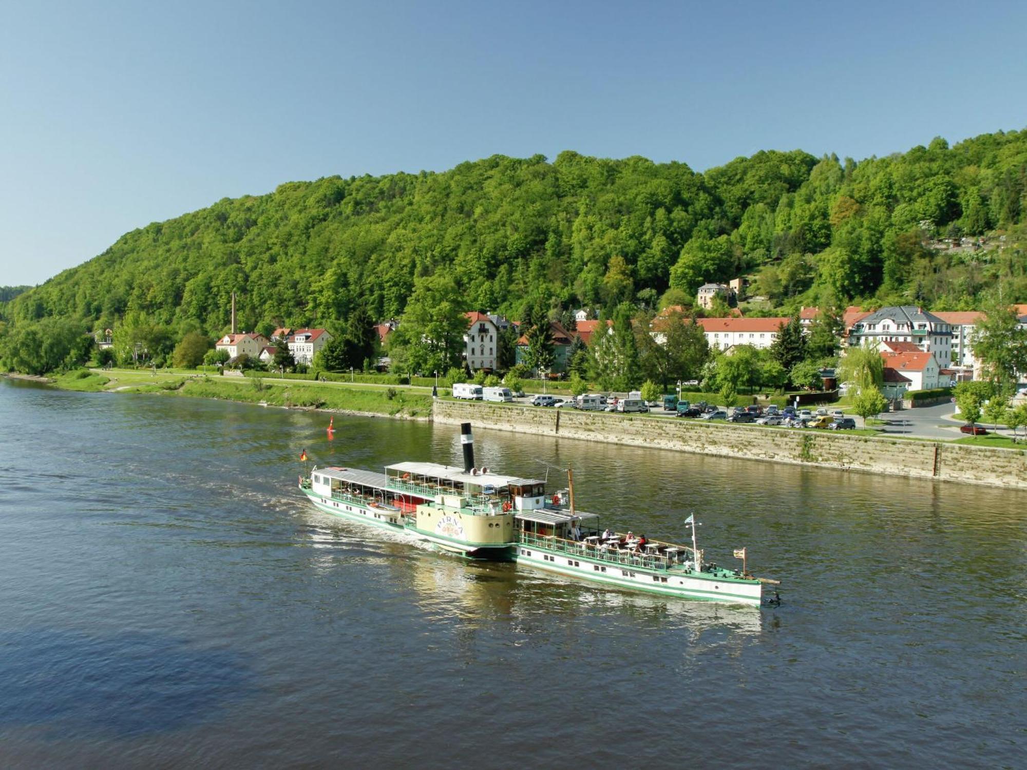 Charming Holiday Home In Hohnstein Ot Lohsdorf المظهر الخارجي الصورة