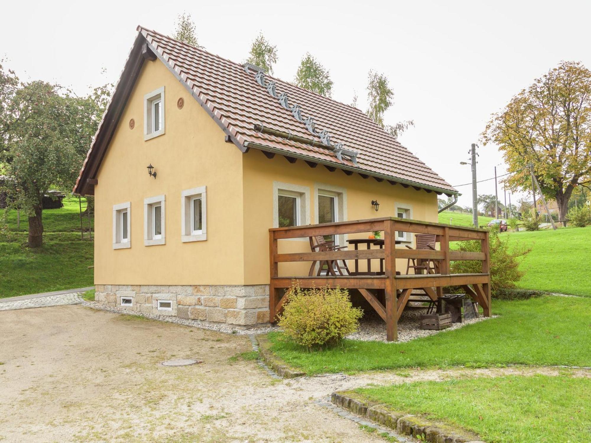 Charming Holiday Home In Hohnstein Ot Lohsdorf المظهر الخارجي الصورة