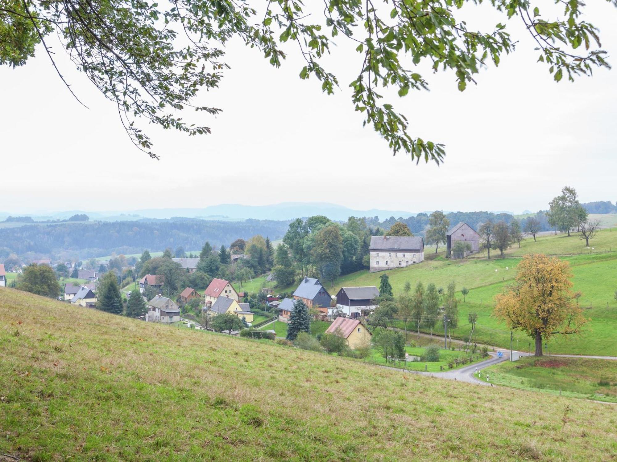 Charming Holiday Home In Hohnstein Ot Lohsdorf المظهر الخارجي الصورة