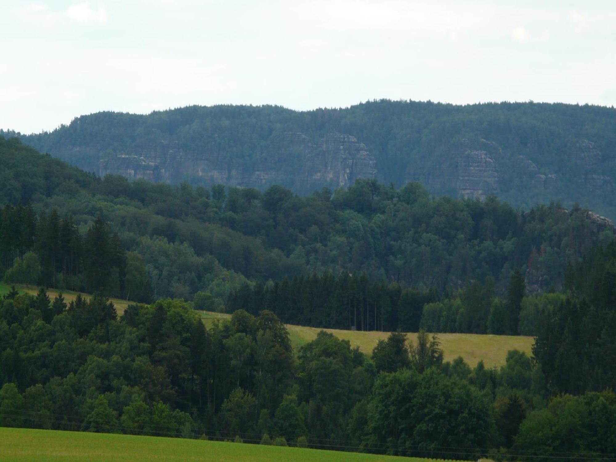 Charming Holiday Home In Hohnstein Ot Lohsdorf المظهر الخارجي الصورة